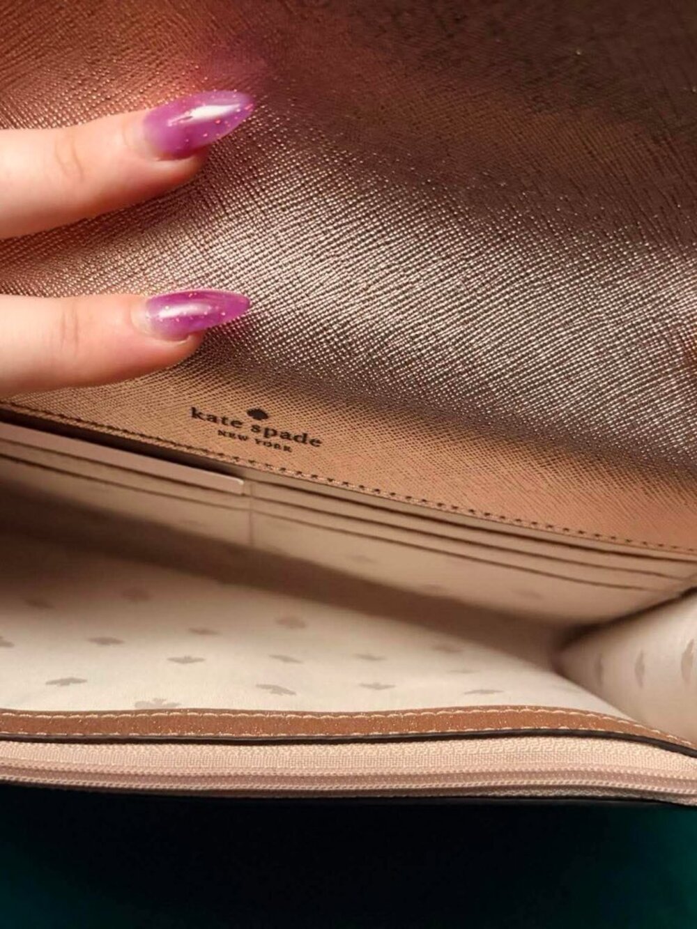 Kate Spade New York Glitter Metallic Envelope Crossbody Clutch Champagne Gold - Picture 9 of 9